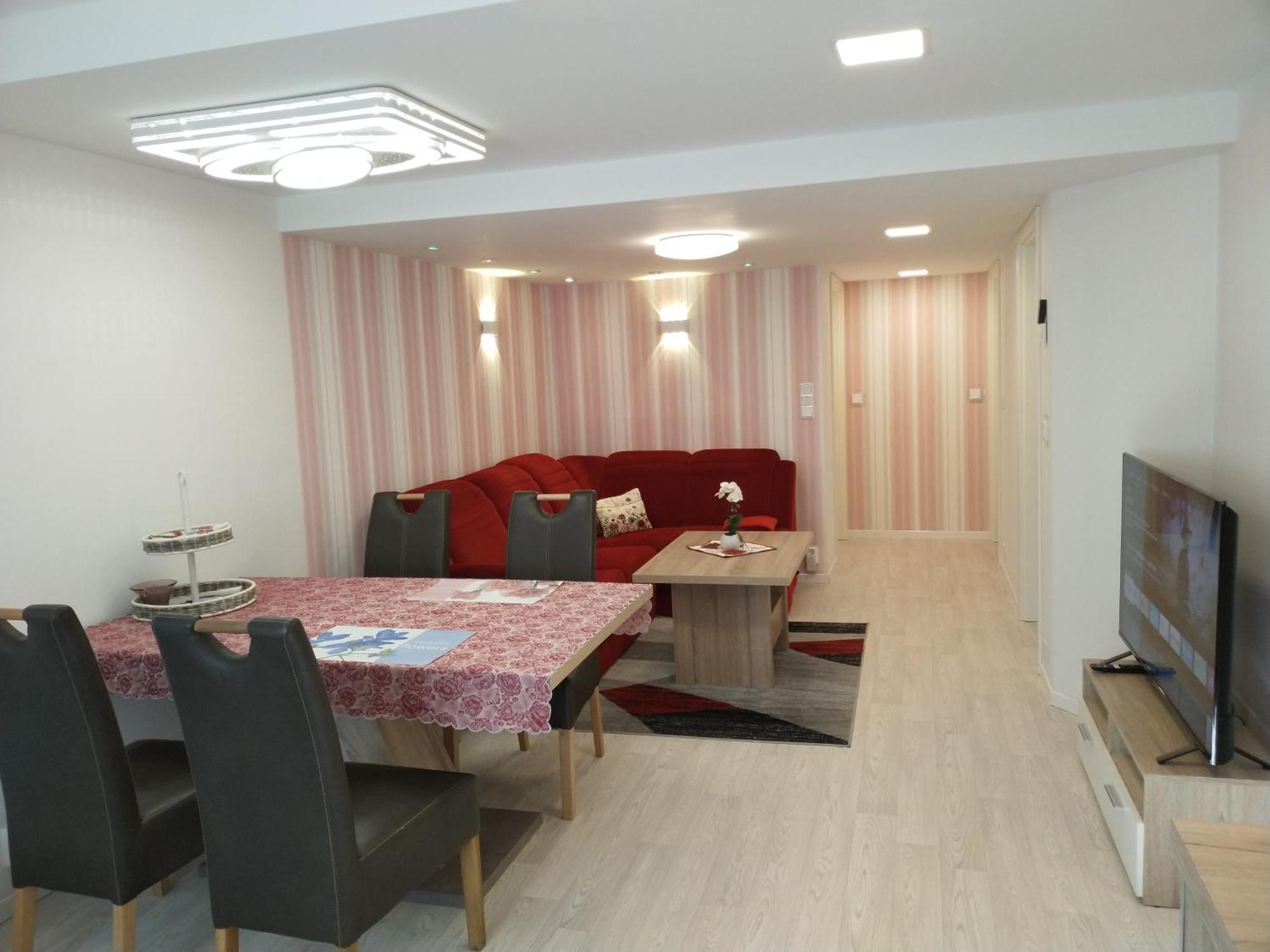 הופגארטן Ferienwohnung Baer מראה חיצוני תמונה